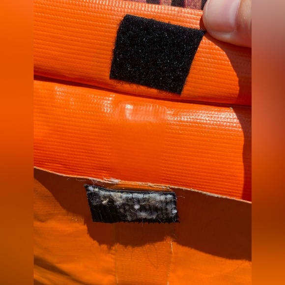 Eddie Bauer Waterproof X-Large Dry Bag Shoulder Straps Boating Kayak Sail - Picture 6 of 15